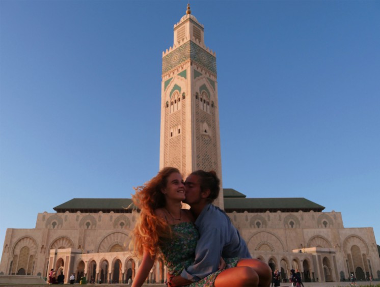 kiss mosque 2